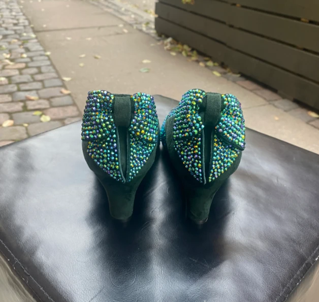 Lola Ramona Ava Trina - Image 3