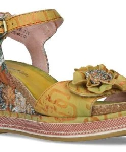 Laura Vita Hacdeo Juane